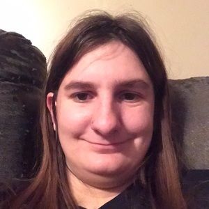 Meet your Posher, Cecelia